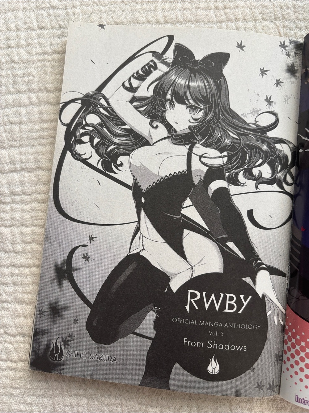 3 / $30 💘 RWBY Official Manga Anthology Volume 3 From Shadows - Picture 3 of 3